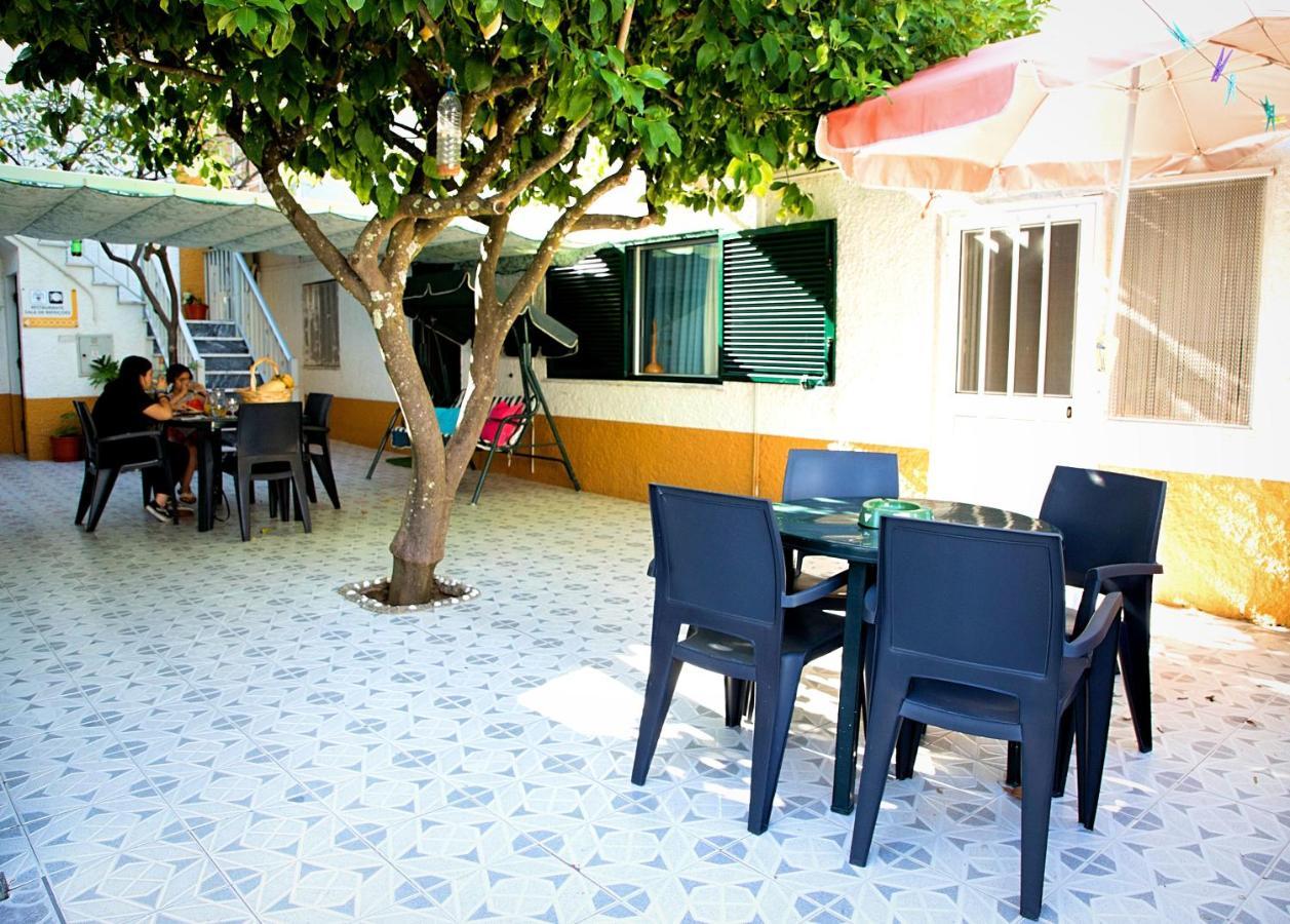 Alojamento Local Familiar Bed & Breakfast Monfortinho Exterior photo